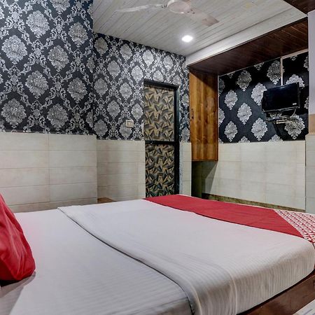 Hotel O Sapna Residency Mumbai Exterior photo